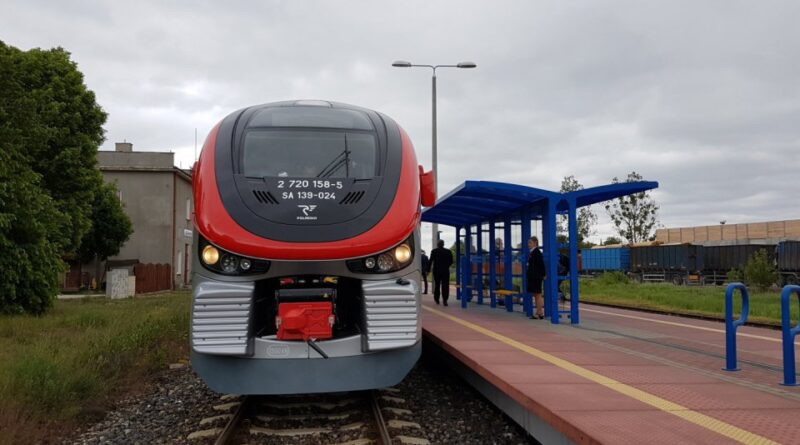 Wraca połączenie kolejowe z Olsztyna do Braniewa, które w związku z remontem nie funkcjonuje od kilku lat Fot. Łukasz Kozłowski / Olsztyn.com.pl